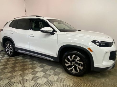 New 2026 Volkswagen Tiguan S AWD/4WD image 3