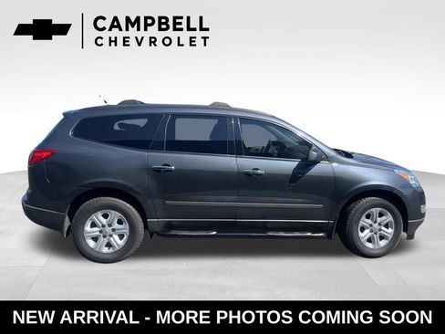 Used 2011 Chevrolet Traverse LS AWD/4WD image 6