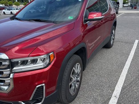 Used 2023 GMC Acadia SLT w/ Technology Package image 2