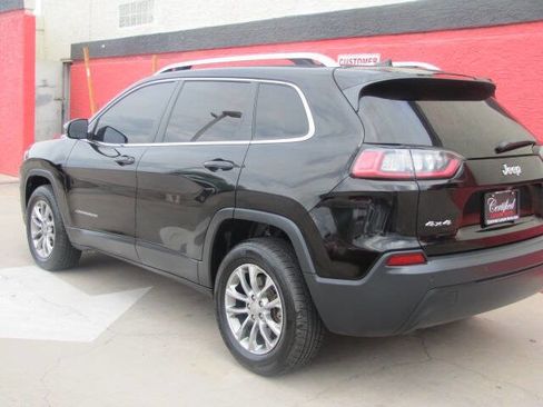 Used 2019 Jeep Cherokee Latitude Plus image 8