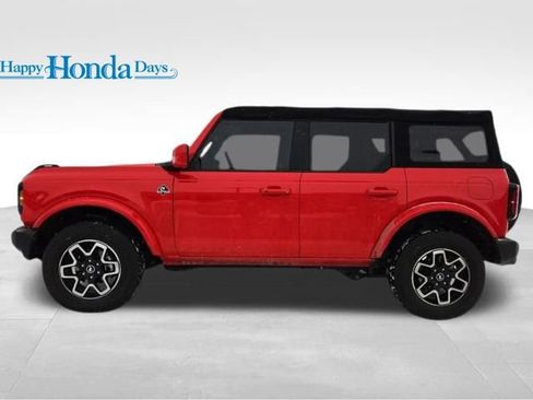 Used 2023 Ford Bronco Outer Banks image 13