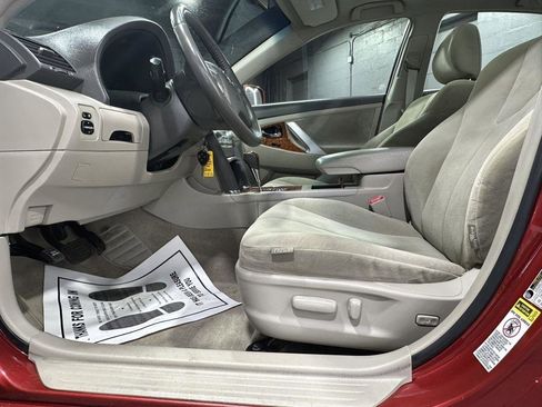 Used 2009 Toyota Camry LE image 5