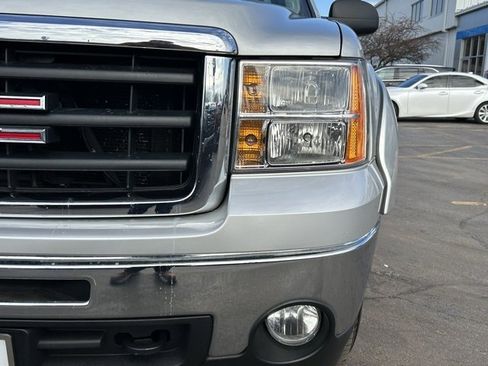 Used 2011 GMC Sierra 1500 SLE w/ Power Tech Package image 3