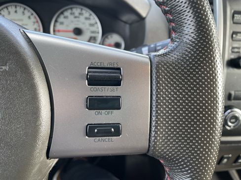 Used 2012 Nissan Xterra PRO-4X w/ Pro-4x Leather Pkg image 15