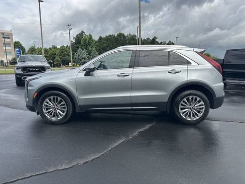 Certified 2025 Cadillac XT4 Premium Luxury FWD image 5