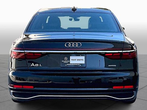 Used 2023 Audi A8 L 3.0T image 4