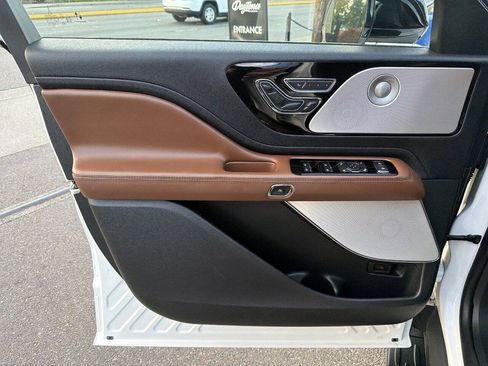 Used 2021 Lincoln Aviator Reserve w/ Equipment Group 201A AWD/4WD image 44