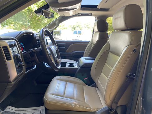Used 2018 GMC Sierra 1500 Denali w/ Denali Ultimate Package AWD/4WD image 15