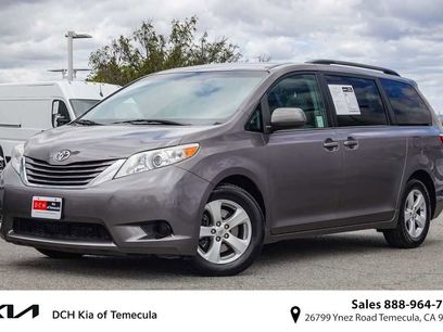 Used 2015 Toyota Sienna LE
