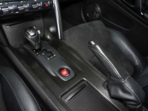 Used 2014 Nissan GT-R Premium AWD/4WD image 39