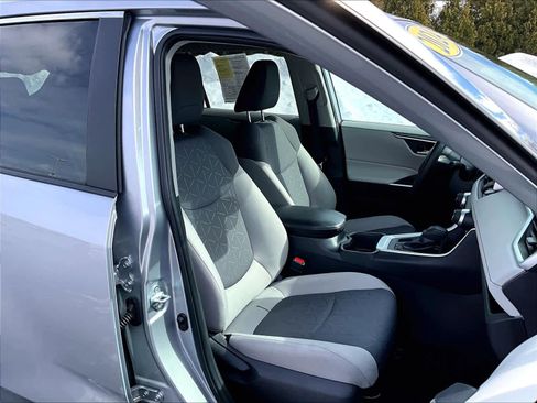Used 2024 Toyota RAV4 XLE image 11