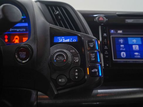 Used 2016 Honda CR-Z EX image 19