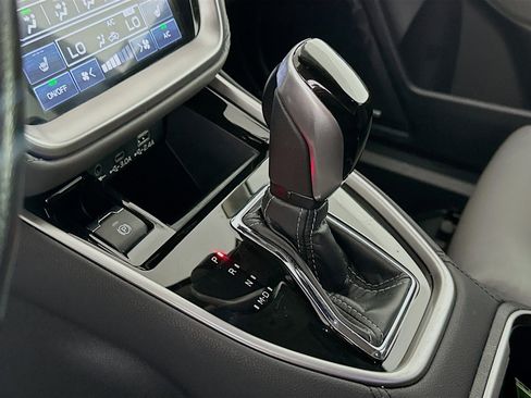 Used 2025 Subaru Outback Onyx Edition image 23