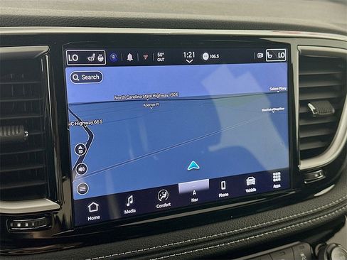 New 2025 Chrysler Pacifica Select w/ Uconnect Theater Family Group image 15