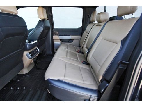 Used 2022 Ford F150 Lariat w/ Equipment Group 502A High image 7