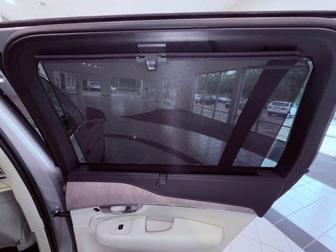 Used 2023 Volvo XC90 B6 Ultimate AWD/4WD image 17