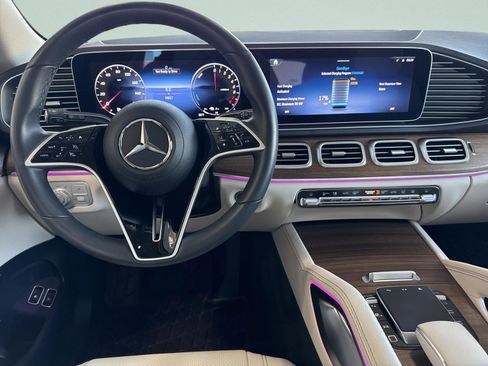 Certified 2025 Mercedes-Benz GLE 450e 4MATIC image 25