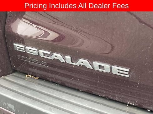Used 2017 Cadillac Escalade Premium Luxury AWD/4WD image 7