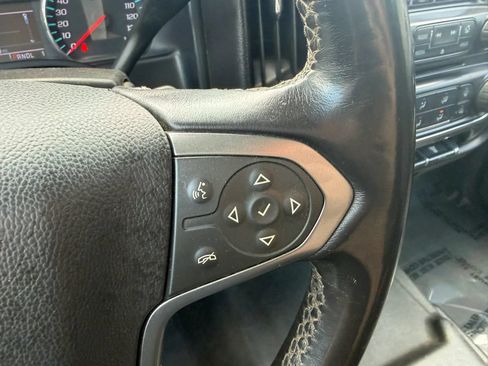 Used 2018 Chevrolet Silverado 2500 LT AWD/4WD image 23