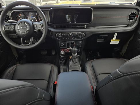 New 2026 Jeep Wrangler Unlimited Rubicon image 14