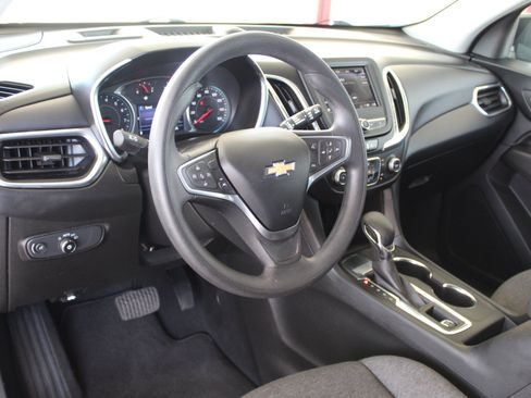 Used 2022 Chevrolet Equinox LT FWD image 25