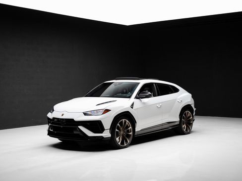 Used 2024 Lamborghini Urus S AWD/4WD image 4