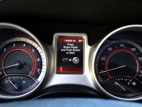 Used 2020 Dodge Journey SE w/ Blacktop Package image 29