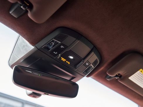 Used 2021 Porsche 911 Turbo S image 73