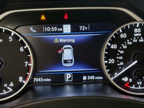 Used 2024 Nissan Murano Platinum w/ Cargo Package image 13