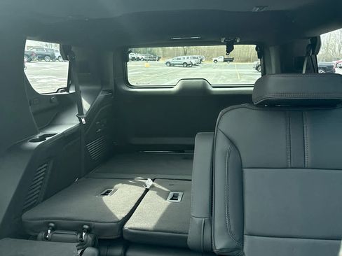 New 2026 Chevrolet Tahoe RST w/ Comfort Package AWD/4WD image 25