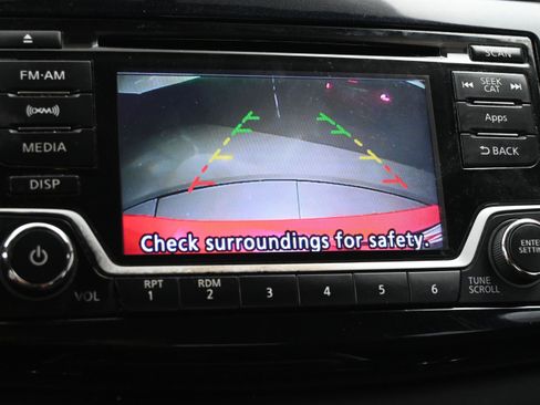 Used 2016 Nissan Sentra SR FWD image 29