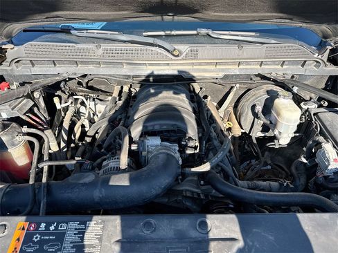 Used 2019 Chevrolet Silverado 1500 LT w/ All Star Edition image 24