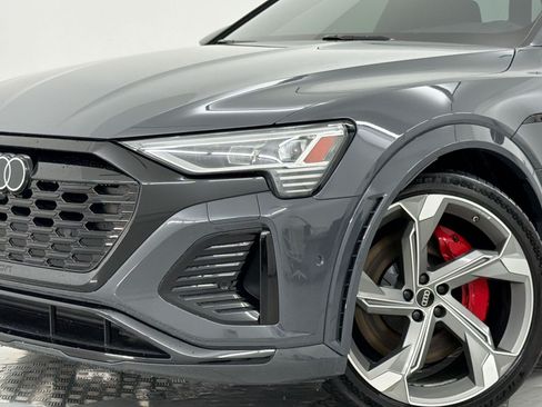 Certified 2024 Audi SQ8 e-tron Premium Plus w/ Black Optic Package AWD/4WD image 12