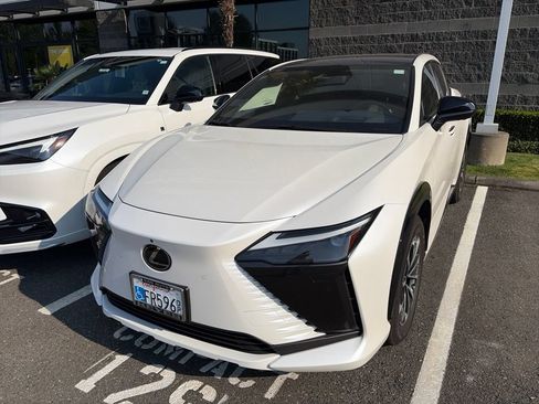 Certified 2023 Lexus RZ 450e Premium w/ Technology Package AWD/4WD image 1