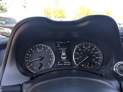 Used 2019 INFINITI Q50 Luxe w/ Essential Package (3.0T Luxe) image 30