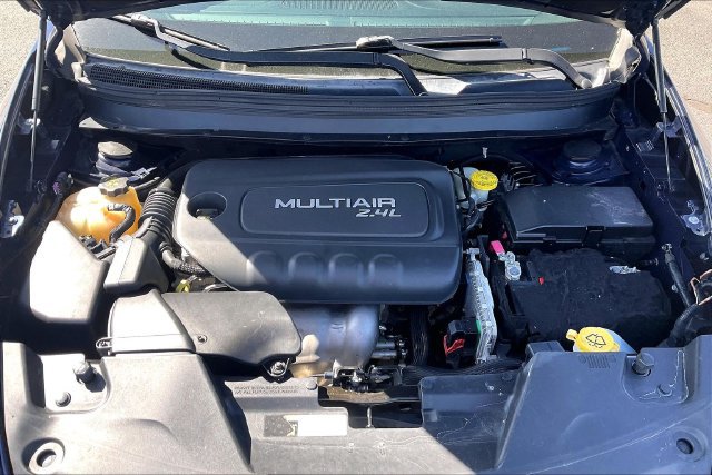 Used 2016 Jeep Cherokee Sport AWD/4WD image 9
