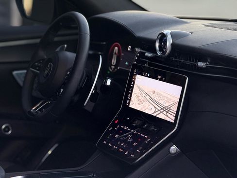 Used 2023 Maserati Grecale GT image 12