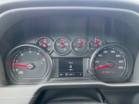 Used 2025 GMC Sierra 3500 Pro AWD/4WD image 17