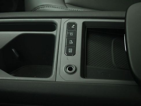 Certified 2026 Kia EV9 Light RWD image 52