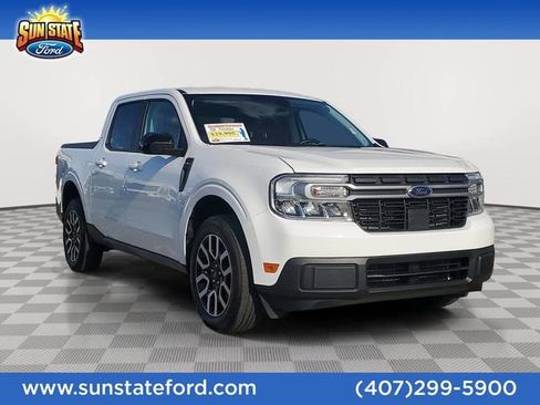 Certified 2024 Ford Maverick Lariat image 1