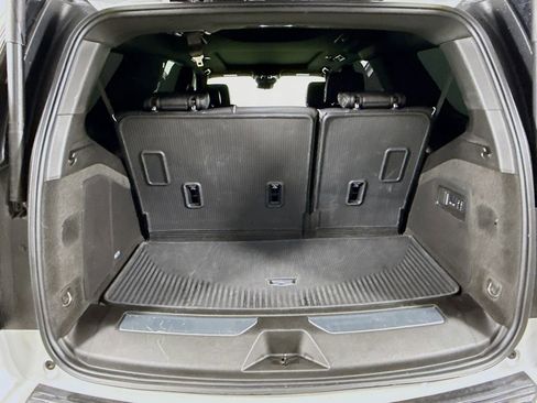 Used 2025 Cadillac Escalade Sport w/ LPO, Floor Liner Package AWD/4WD image 28