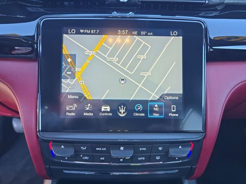 Used 2018 Maserati Quattroporte S GranLusso image 18