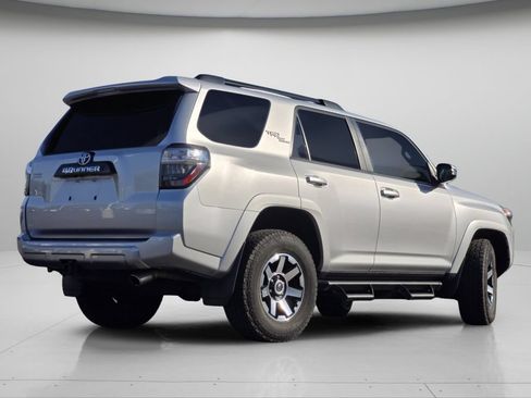 Used 2022 Toyota 4Runner TRD Off-Road Premium AWD/4WD image 24