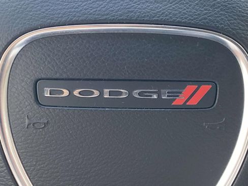 Used 2020 Dodge Durango SXT RWD image 25