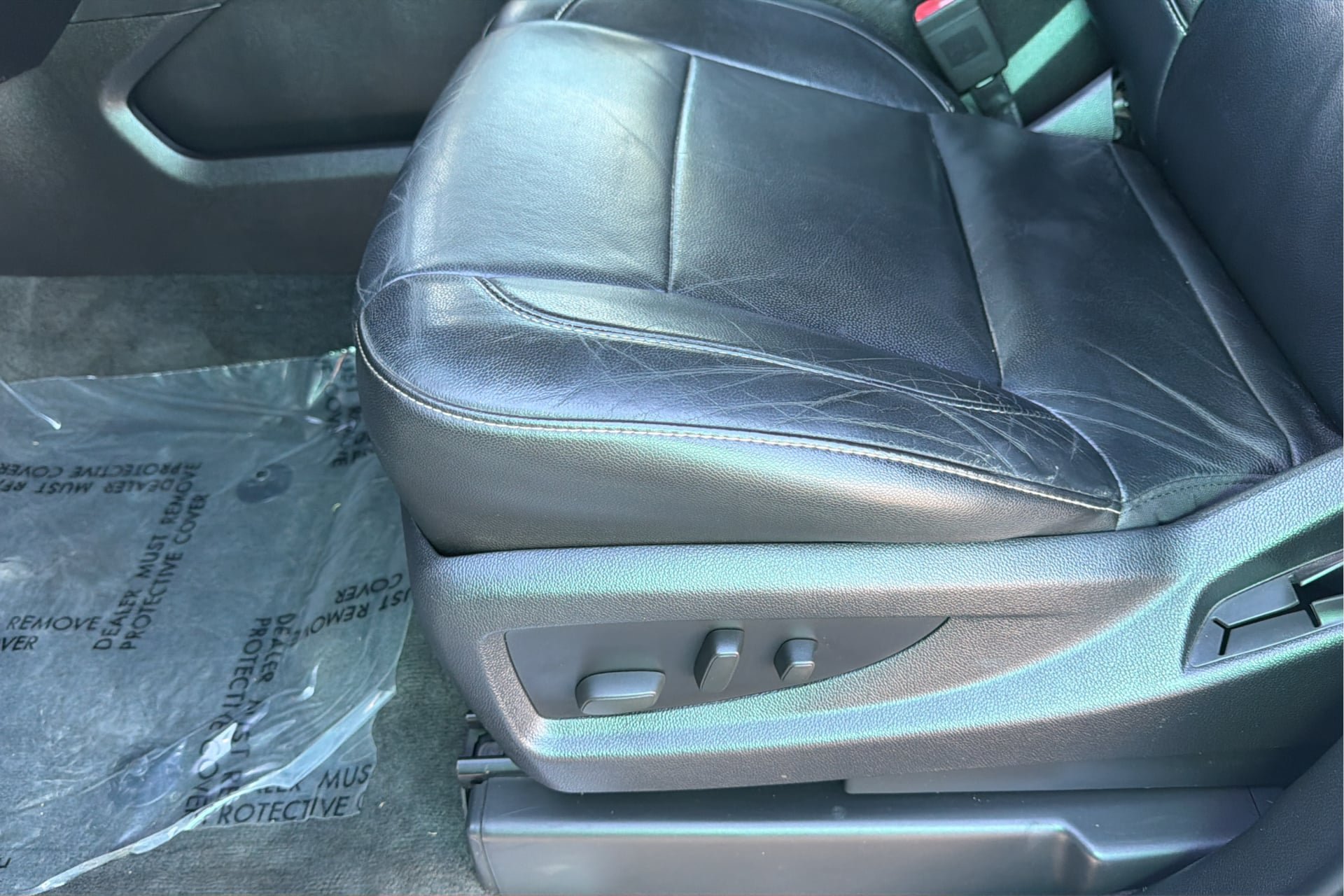 Used 2015 Chevrolet Tahoe LT RWD image 20