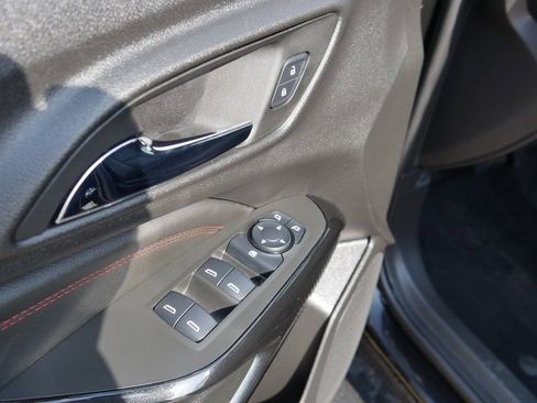 Used 2025 Chevrolet Trax RS image 26