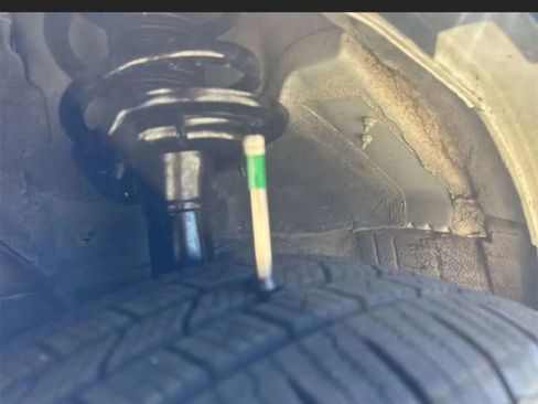 Used 2017 Ford Transit 250 148 Medium Roof image 38