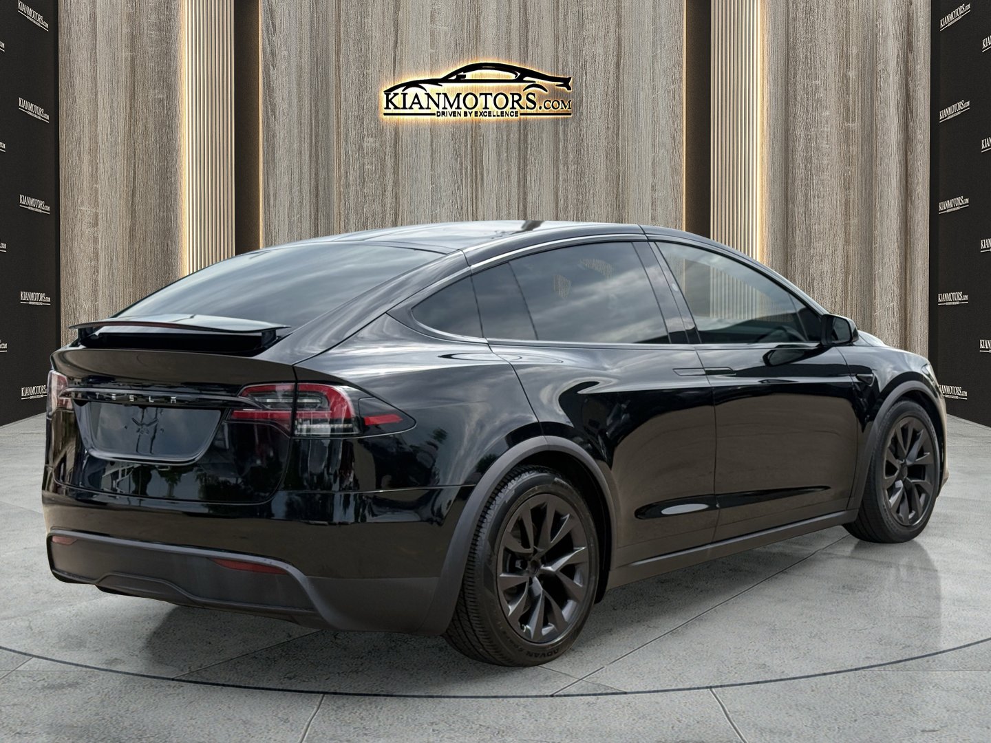 Used 2023 Tesla Model X AWD/4WD image 14