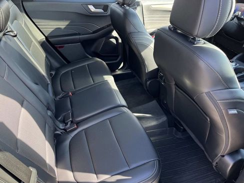 Used 2021 Ford Escape SEL w/ Technology Package image 21