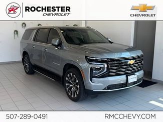 Used 2025 Chevrolet Suburban High Country AWD/4WD video 1